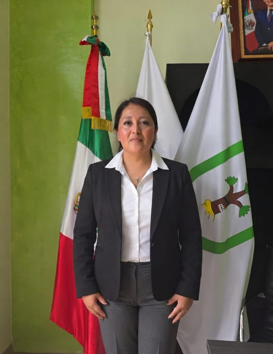 C. Monserrat Morales Martínez, Presidenta FAMILIAS Sistema Estatal DIF Cuautempan